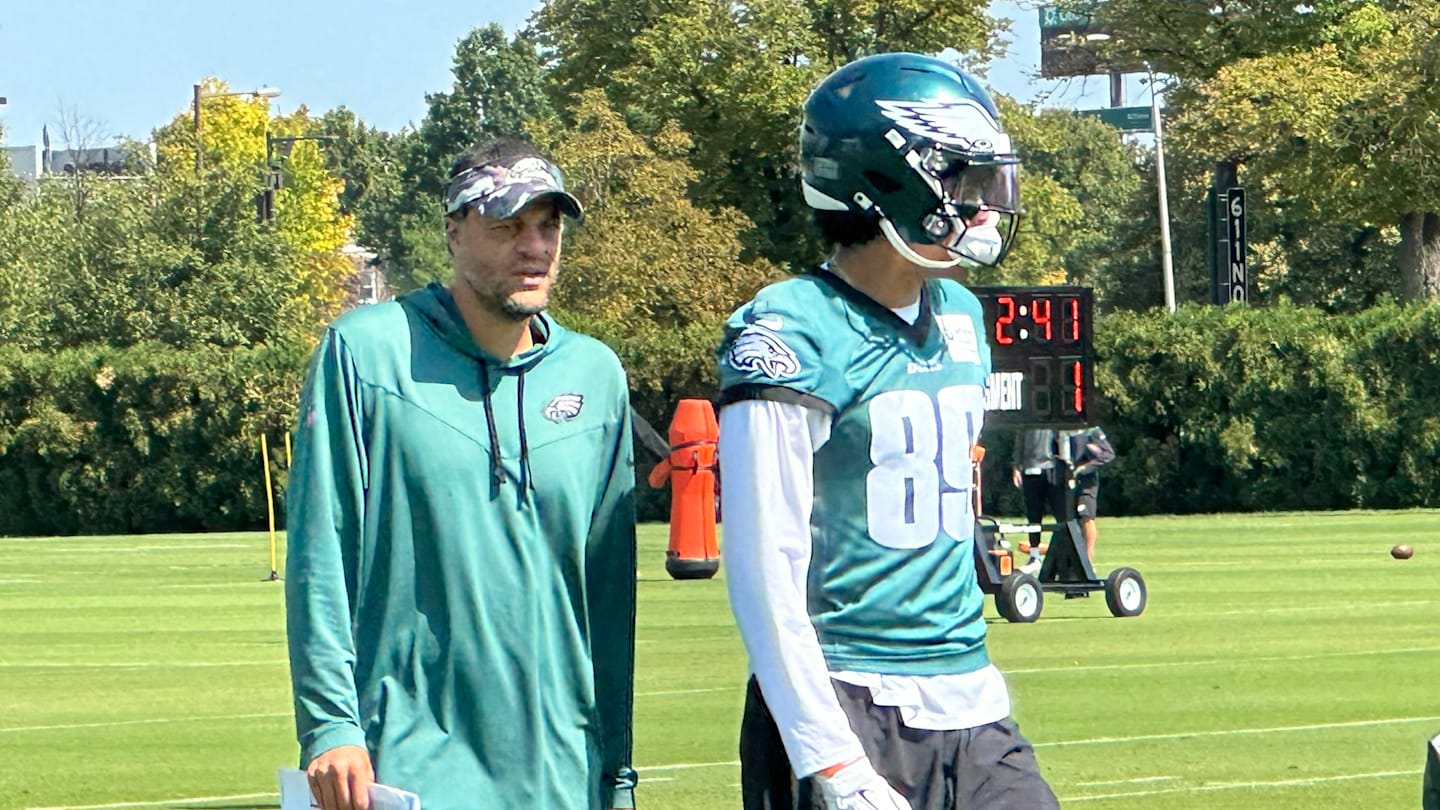 Eagles, Patriots Lose Young Wide Receivers to Season-Ending Injuries