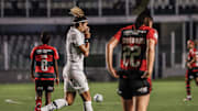 Com Cristiane artilheira, Santos venceu o Flamengo por 3 a 1 no Rio de Janeiro