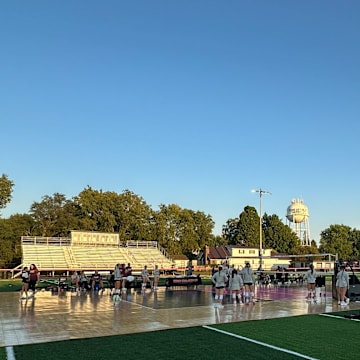 The first sanctioned outdoor high school volleyball match in Iowa was played Tuesday night. 