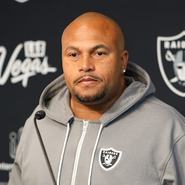 Las Vegas Raiders Coach Antonio Pierce