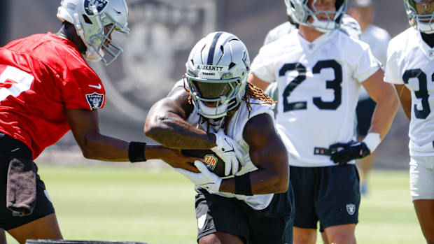 Las Vegas Raiders RB Ashton Jeanty