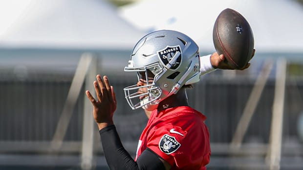 Las Vegas Raiders QB Geno Smith