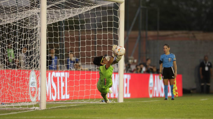 Yessica Velásquez, goleira do Santa Fe em 2024