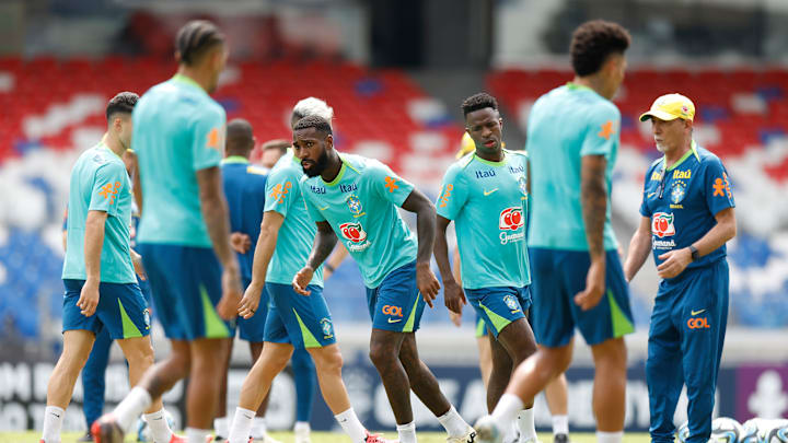 Treino da Seleção Brasileira no estádio Mangueirão, em Belém (PA)
