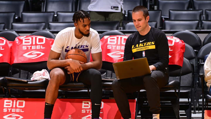 Los Angeles Lakers assistant coach Jordan Ott (right).