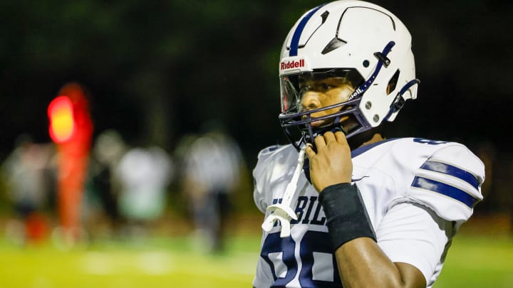 St. Louis University High tight end Landon Pace