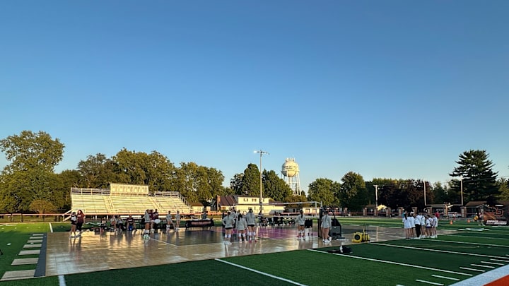 The first sanctioned outdoor high school volleyball match in Iowa was played Tuesday night. 