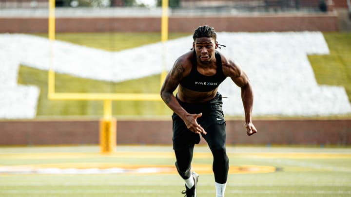 Freshman WR James Madison II begins a workout in Columbia at the University of Missouri. 