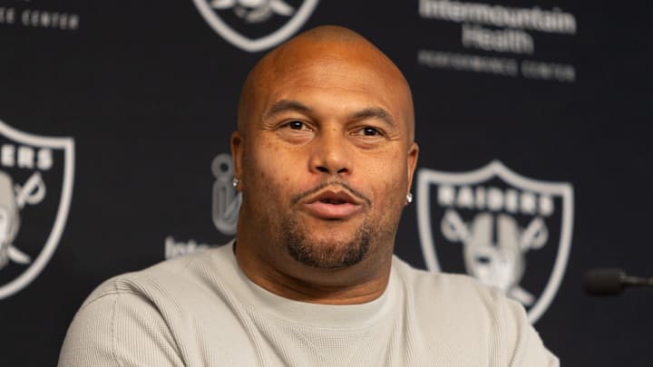 Las Vegas Raiders Coach Antonio Pierce