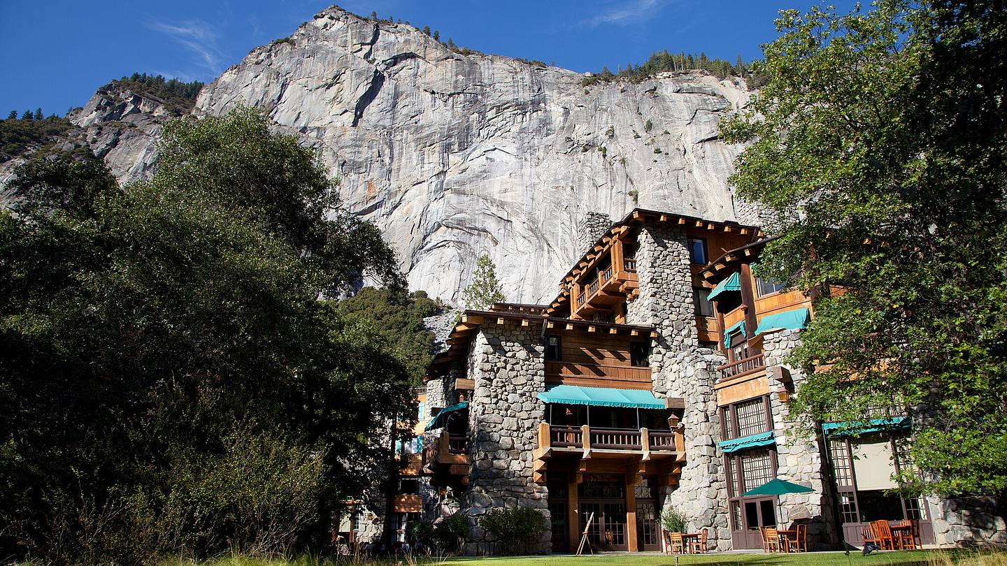 8 Historic National Park Hotels for Your Bucket List