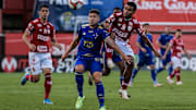 Cruzeiro e Vila Nova empataram sem gols no primeiro turno