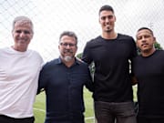 Cléber Xavier e a nova comissão técnica do Santos