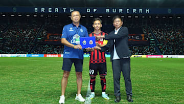 สุภโชค สารชาติ