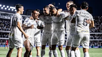 Santos  x CRB se enfrentam pelo Brasileirão Série B 2024