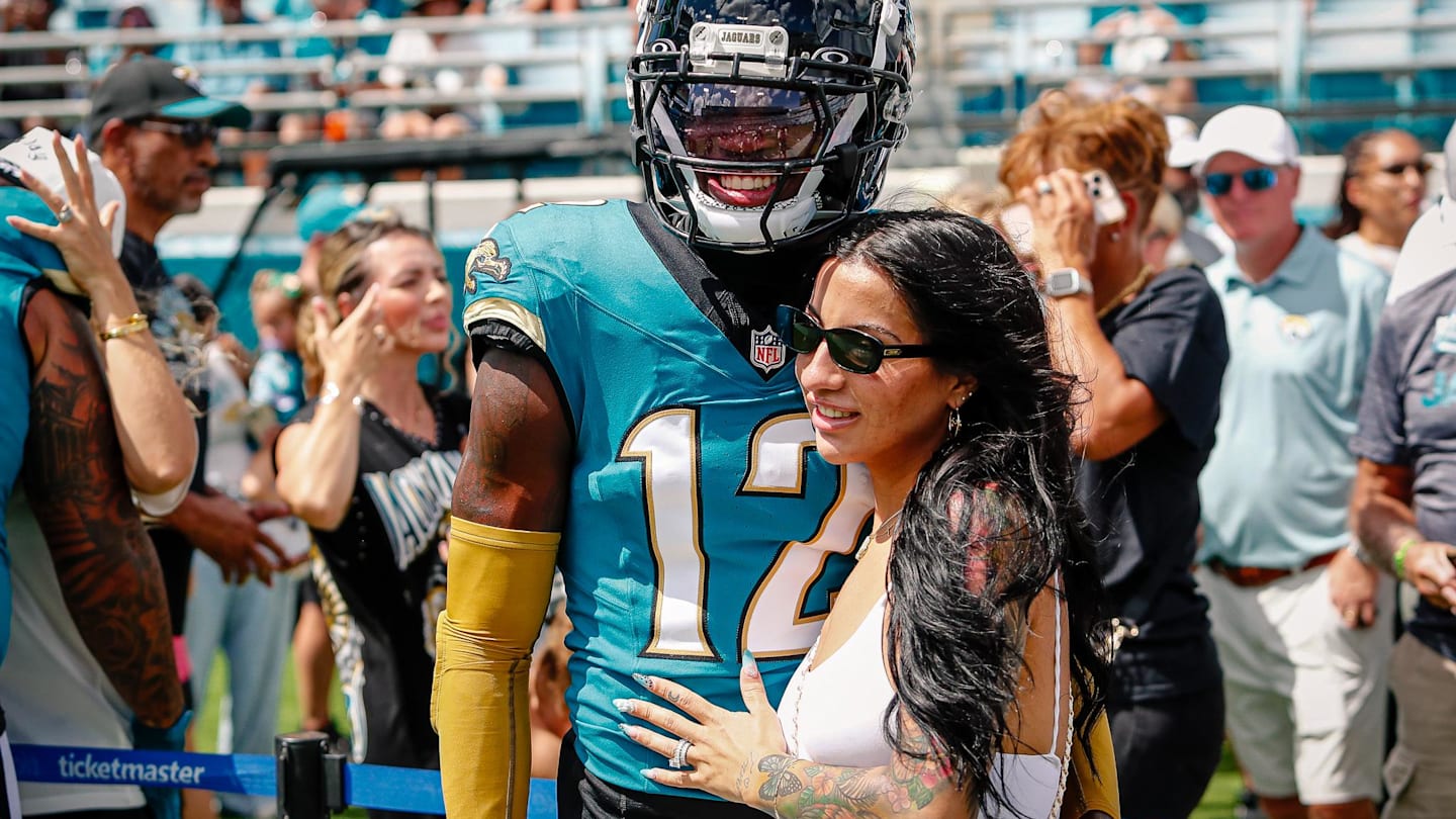 Jaguars Rookie Travis Hunter Surprises Wife With Luxurious Gift After Key Win
