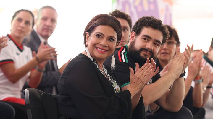 La Jefa de Gobierno, Clara Brugada, inauguró el Fast Fest en La Bombilla, en conjunto con patrocinadores. La Jefa de Gobierno, Clara Brugada, inauguró el Fast Fest en La Bombilla, en conjunto con patrocinadores.