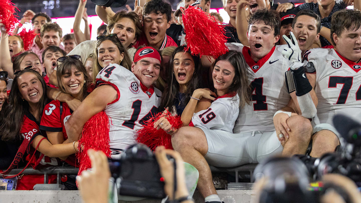 PHOTOS: Georgia Wins Fifth-Straight Over Florida