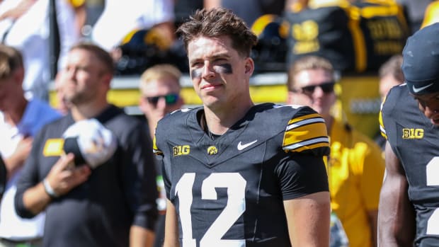 Iowa QB Cade McNamara (Photo: Rob Howe/HN) 