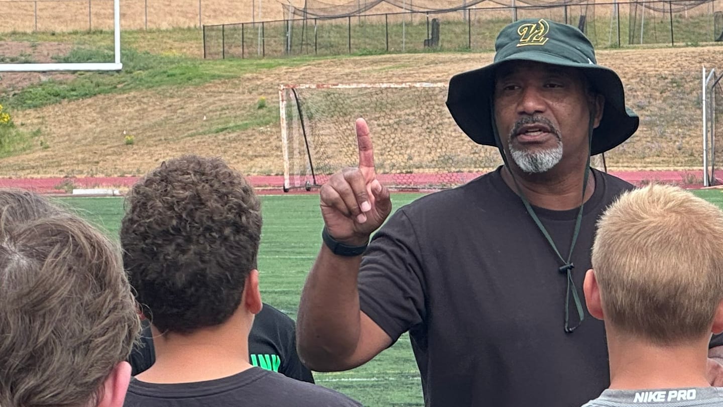 Former Oregon Duck, NFL Veteran Named High School Head Football Coach