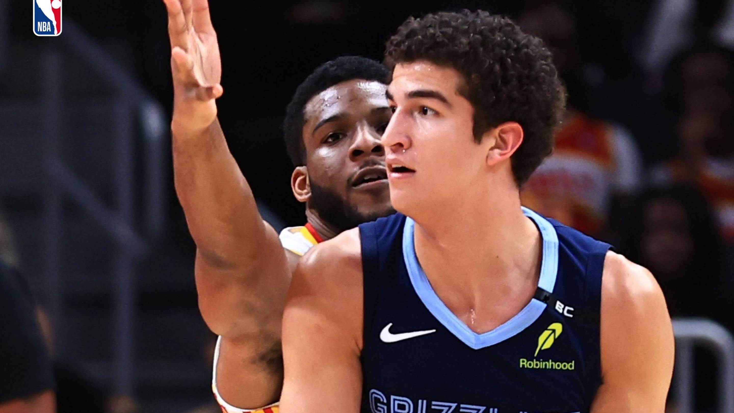 NBA: Así fue el debut del mexicano Karim López en la pretemporada de los Grizzlies