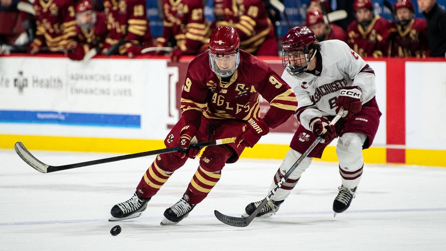 No. 1 Boston College Men’s Hockey Splits Series With No. 16 UMass