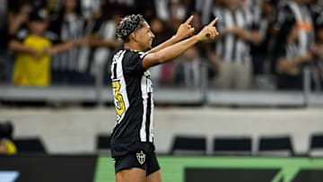 Atacante foi contratado nesta temporada