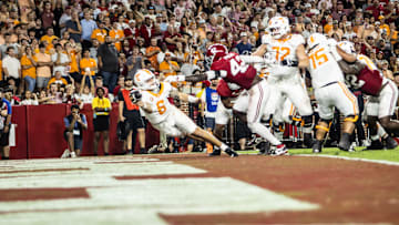 Yhonzae Pierre sacks Joey Aguilar for a safety in Alabama's win over Tennessee