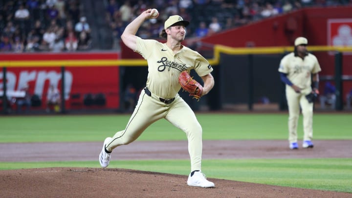 Arizona Diamondbacks pitcher Brandon Pfaadt (32) delivers a pitch on Aug. 27, 2024 at Chase Field in Phoenix.