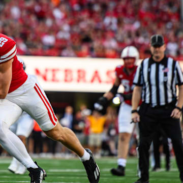 Carter Nelson runs to the endzone for a touchdown. 