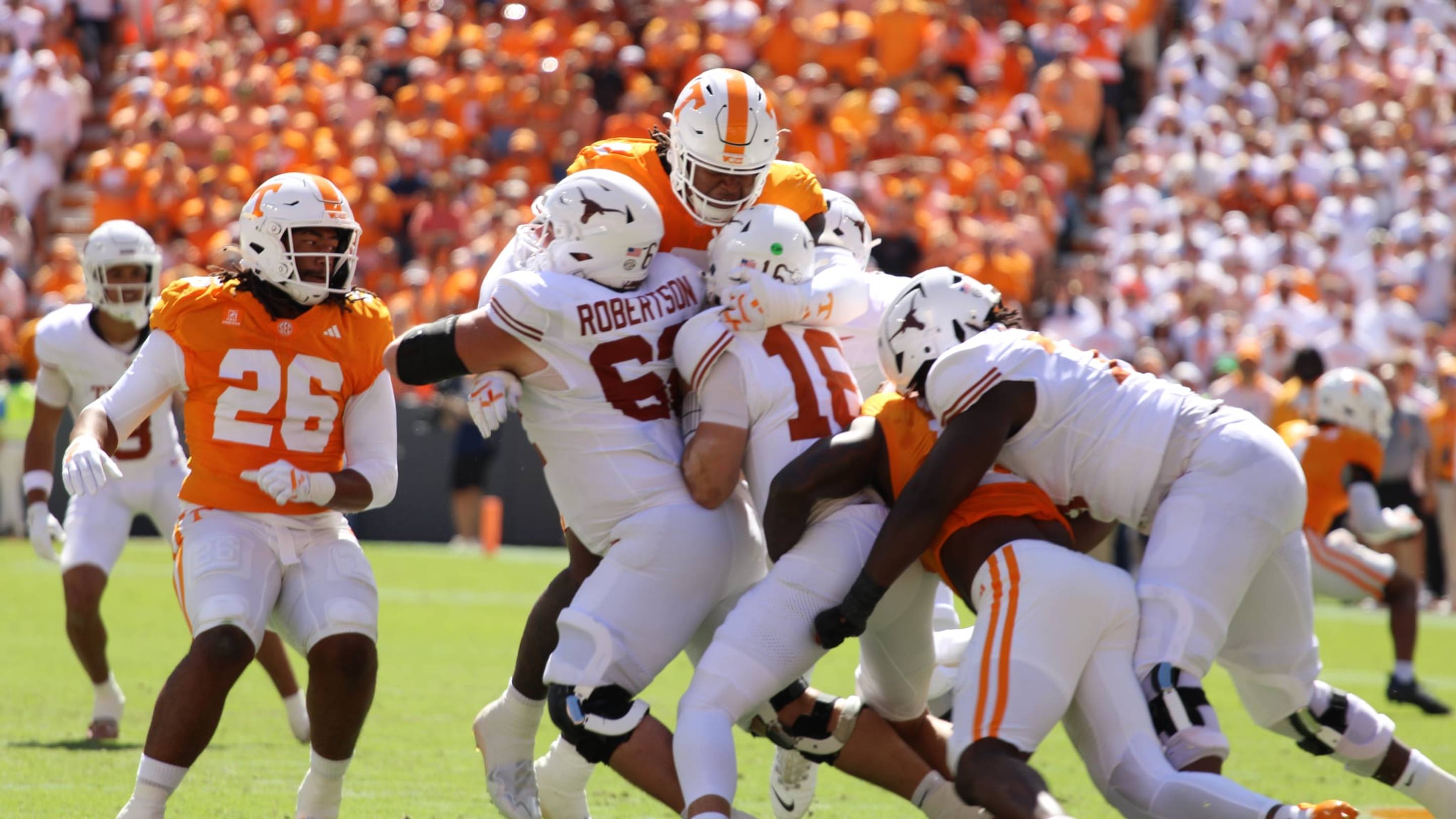 Tennessee Football Drops in the Newest AP Poll Rankings Release