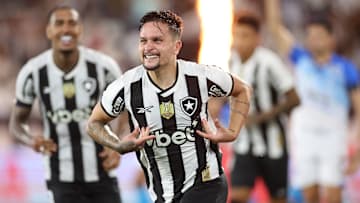 Artur é formado nas categorias de base do Palmeiras