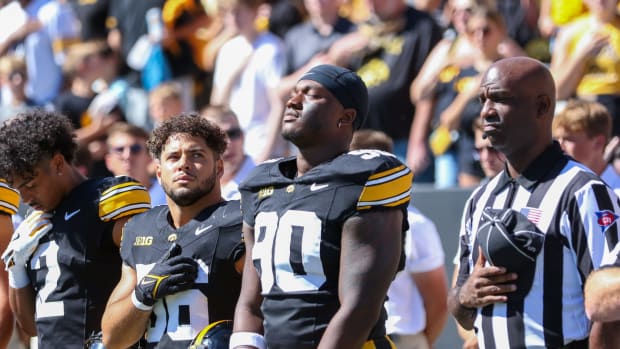 Iowa DL Brian Allen (90) (Photo: Rob Howe/HN) 