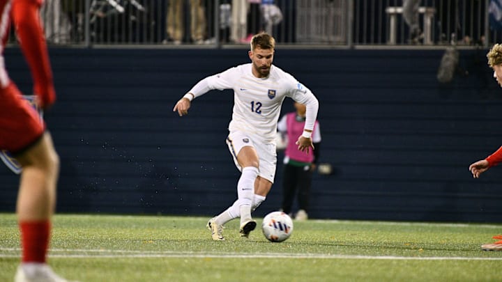 Pitt Men's Soccer defender Mateo Maillefaud dribbles in Pitt Men's Soccer defender Mateo Maillefaud dribbles in