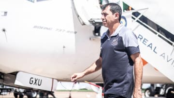 Fábio Carille foi anunciado como novo técnico do Santos em 19 de dezembro de 2023