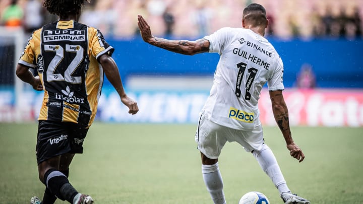 Guilherme, camisa 11 do Santos em 2024