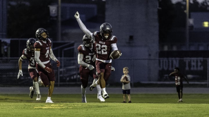 Wiregrass Ranch improved to 2-0 after a 21-19 win over Coearwater