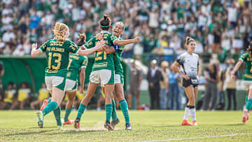 Palmeiras venceu o Corinthians por 2 a 1