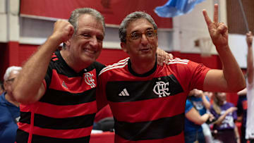 Eleito, Bap (esquerda da foto) já trabalha na montagem do departamento de futebol do Flamengo
