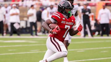 Texas Tech's Terrance Carter Jr. runs after a catch against Oregon State during a non-conference football game, Saturday, Sept. 13, 2025, at Jones AT&T Stadium.