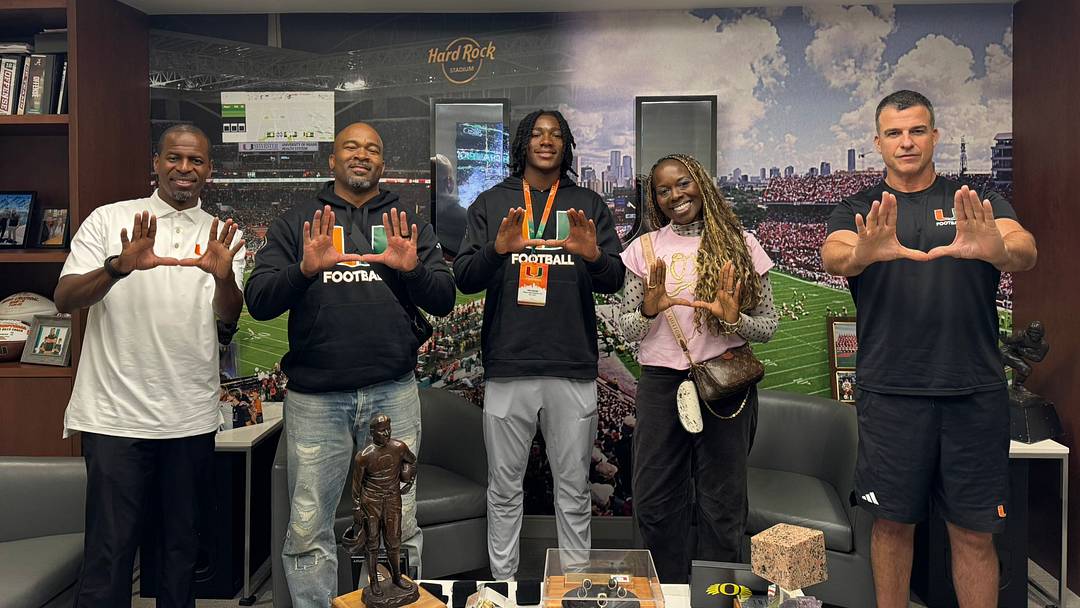 Tre Moore visited Miami, but he chose the UW instead of the Hurricanes.