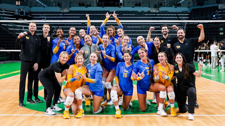 Pitt Volleyball Celebrates a win over Long Beach State