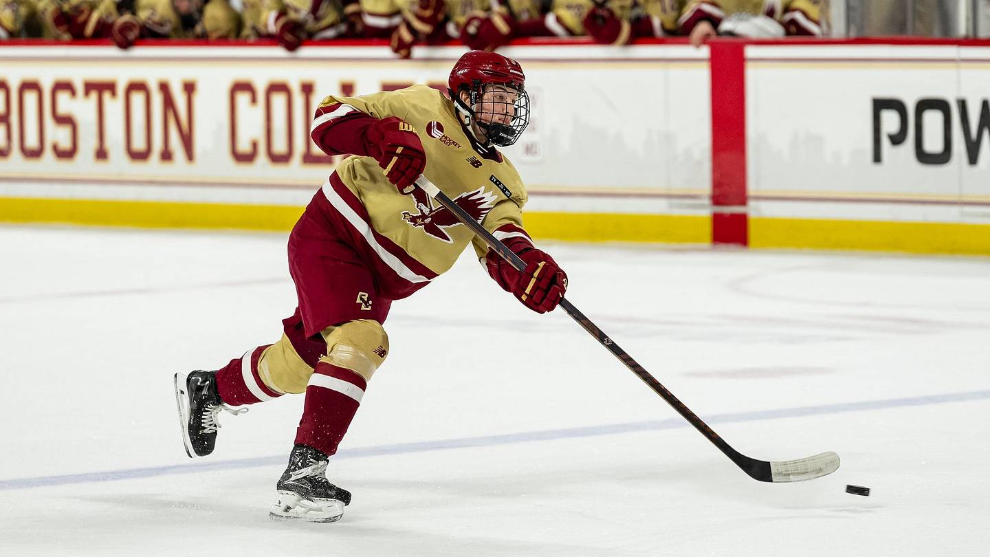 No. 1 Boston College Men’s Hockey Shuts Out No. 8 Boston University, Sweeps Series