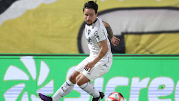 Contratado neste ano, Artur ainda não fez gol com a camisa do Botafogo