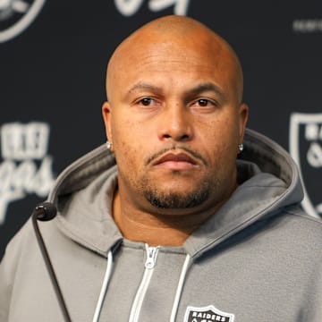 Las Vegas Raiders Head Coach Antonio Pierce