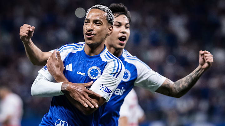 Matheus Pereira tem 18 gols pelo Cruzeiro Matheus Pereira tem 18 gols pelo Cruzeiro