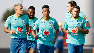 Seleção Brasileira possui diversos jogadores que atuam no país natal, como Arana, do Atlético-MG, Estêvão, do Palmeiras, e William, do Cruzeiro