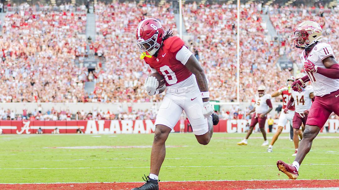 Alabama Wide Receiver Cederian Morgan runs the ball in for a touchdown in the first half of the game against FSU on Sept 19, 2026.
