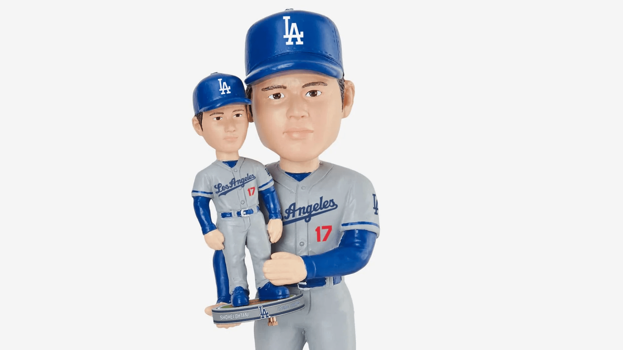 大谷翔平 OHTANI DOUBLE BOBBLEHEAD This Shohei Ohtani double-bobblehead is awesome