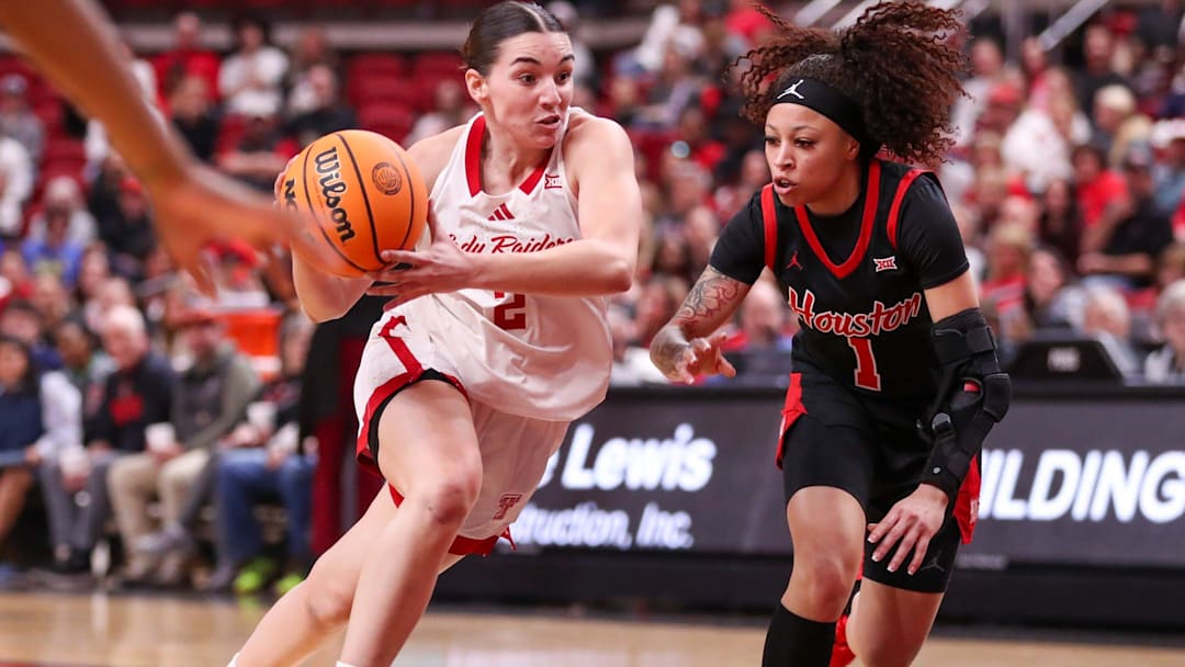 Texas Tech's Gemma Núñez drives the lane against Houston during a Big 12 Conference women's basketball game, Tuesday, Jan. 13, 2026, in United Supermarkets Arena.