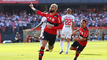 Gabi abriu o placar do jogo aos 23 segundos Gabi abriu o placar do jogo aos 23 segundos